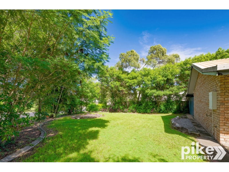 8 Gleneagles Street, Morayfield House for rent Listed by Pike