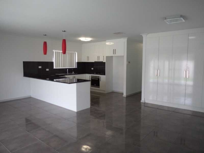 30 Wingate Street, Greenacres House for rent Listed by Jiawen Gao of