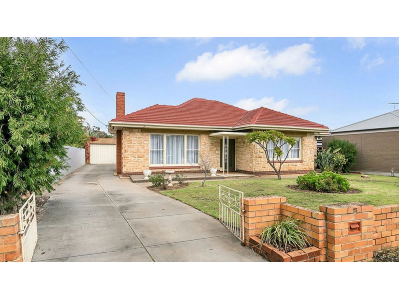 25 Shirley Avenue, Woodville West House for rent Listed by Russell