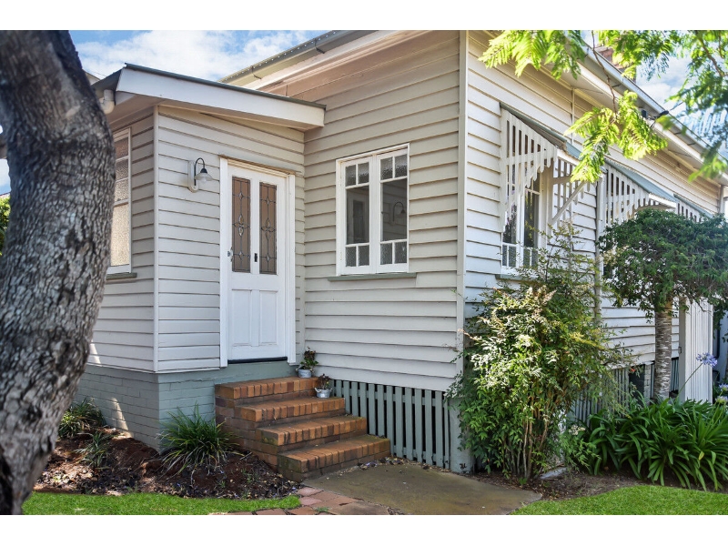 241 Herries Street, Newtown House for rent Listed by Property