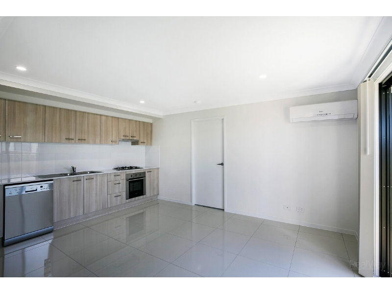2/27 Mia Street, WYREEMA Apartment for rent Listed by Property