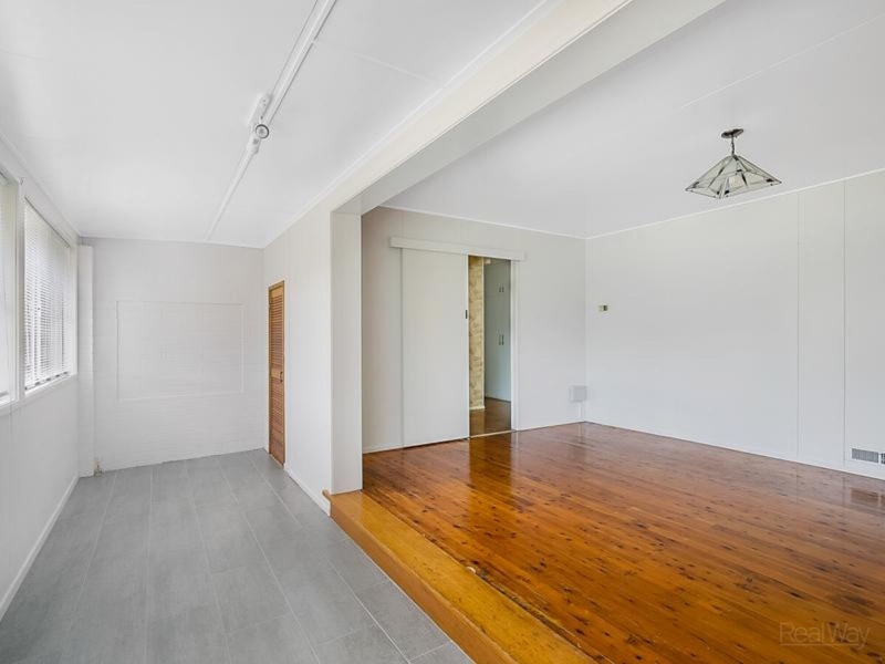 5 Veronica Court, Centenary Heights House for rent Listed by Property