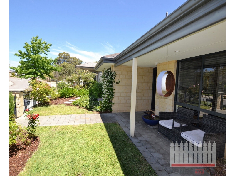 36 Torres Parade, Aveley House for rent Listed by Natalie Butler of