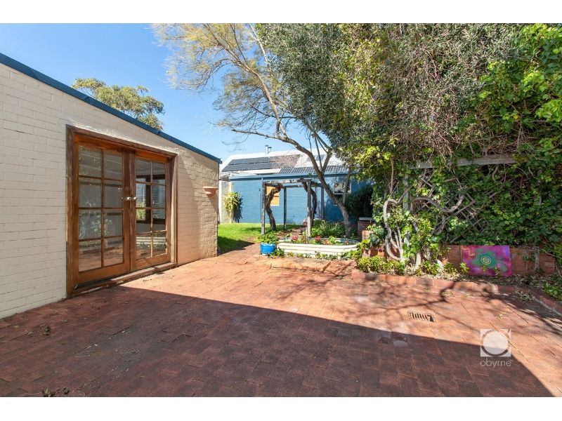 15 Lefroy Road, South Fremantle House for rent Listed by Property
