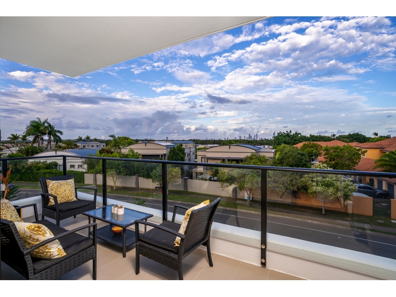 202/112 Palm Meadows Drive, Carrara Apartment for rent Listed by