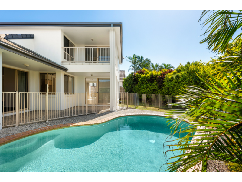 38 Gerona Circuit, Varsity Lakes House for rent Listed by Kiara West