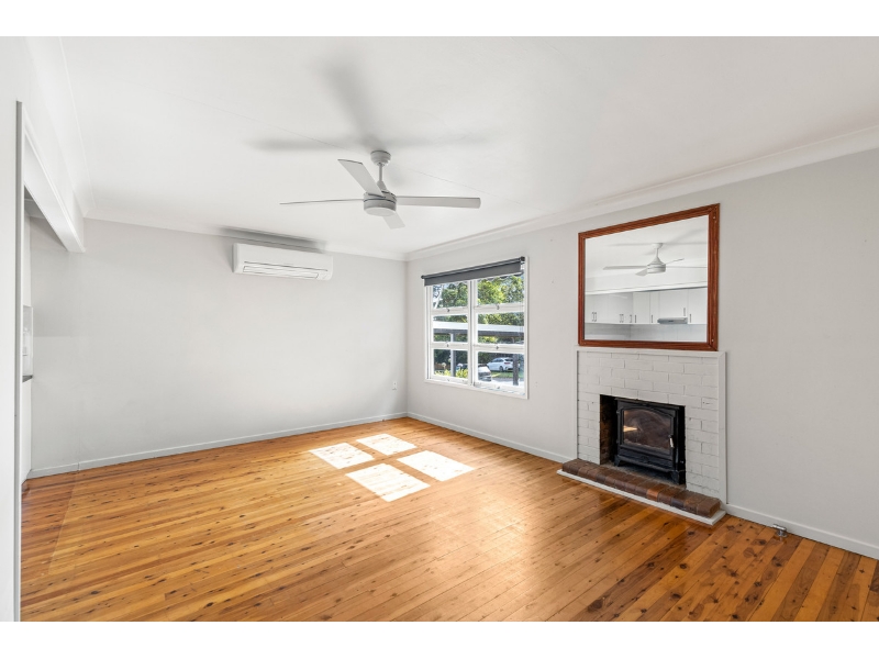 26 Loveday Street, Rangeville House for rent Listed by Property