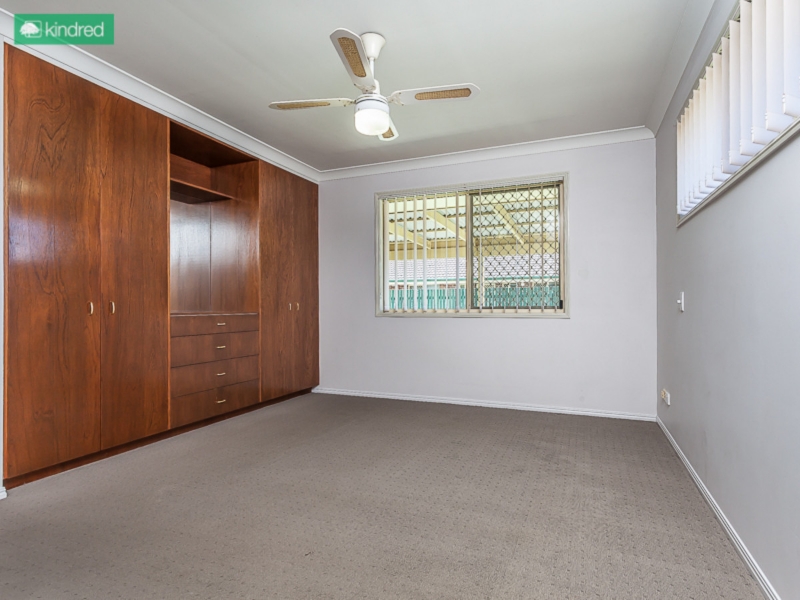 8 Fleur Street, Rothwell House for rent Listed by Kindred Rentals of