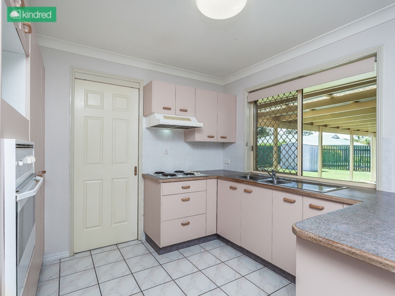 8 Fleur Street, Rothwell House for rent Listed by Kindred Rentals of