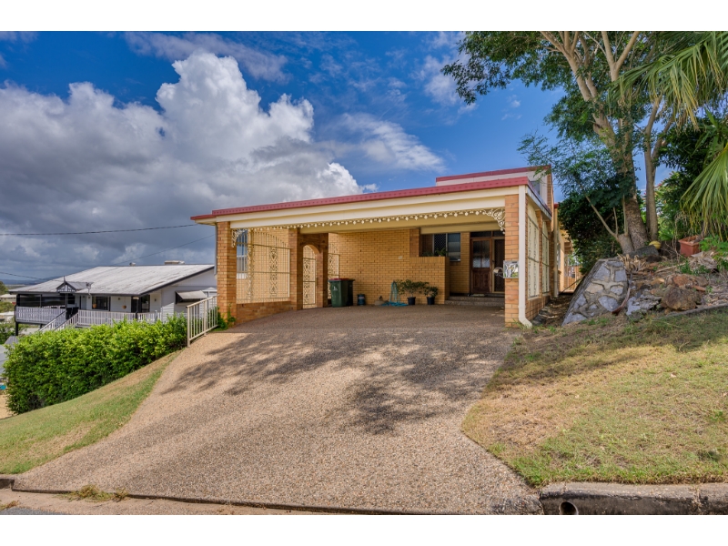 18 Williamson Street, West Gladstone House for rent Listed by