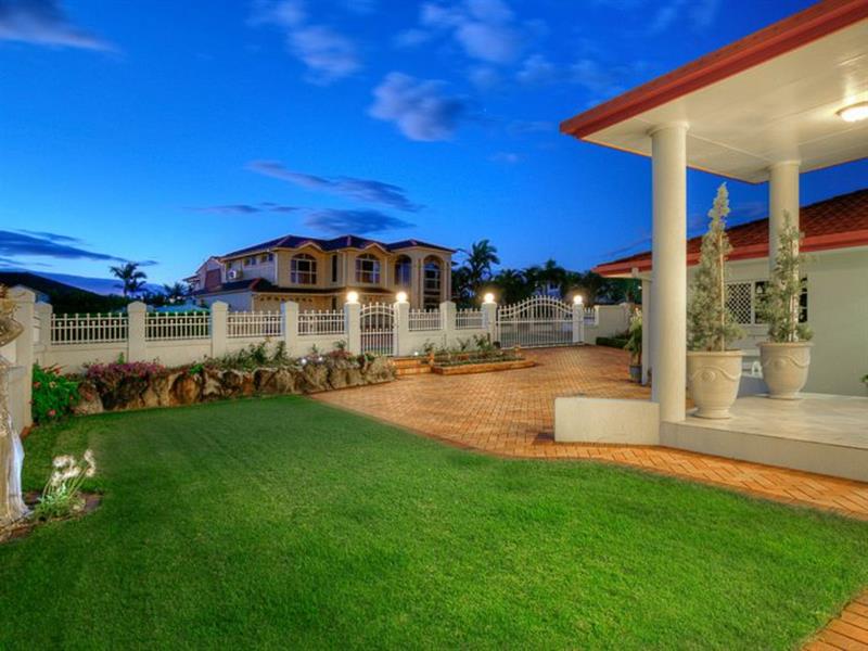 32 Newell Place, WESTLAKE House for rent Listed by Rental Team of