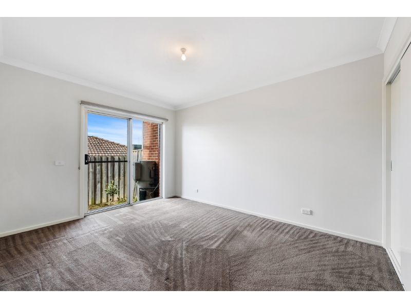 6 Eliza Mews, Lilydale Apartment for rent Listed by Di Bambury of