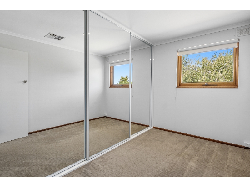 27 Braeside Avenue, Reynella East House for rent Listed by Property Management of Trove