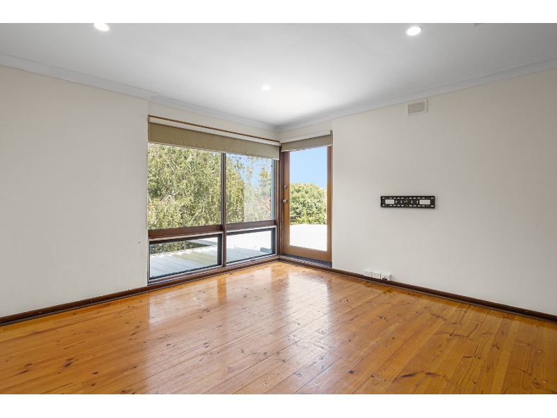 27 Braeside Avenue, Reynella East House for rent Listed by Property Management of Trove