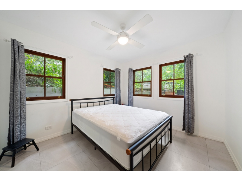 2/35 Greer Street, Bardon Apartment for rent Listed by Stephanie