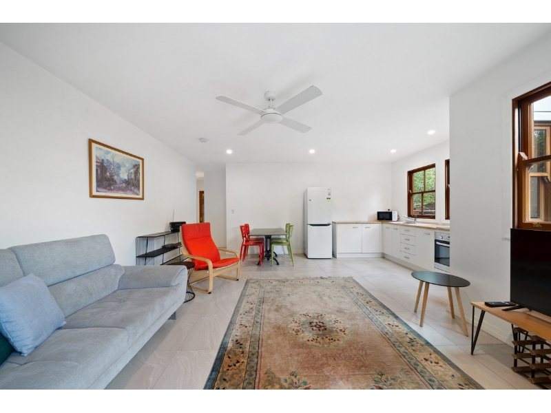 2/35 Greer Street, Bardon Apartment for rent Listed by Stephanie