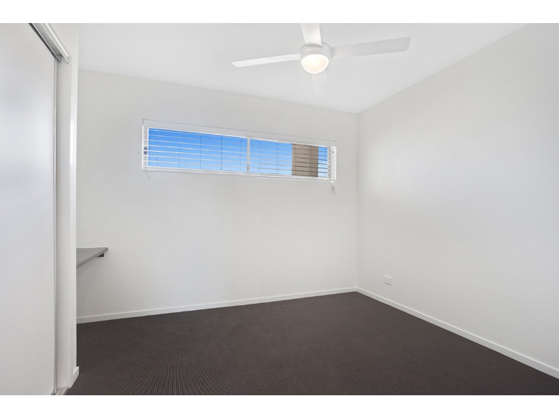 48a/15 Shine Court, Birtinya Apartment for rent Listed by of Property