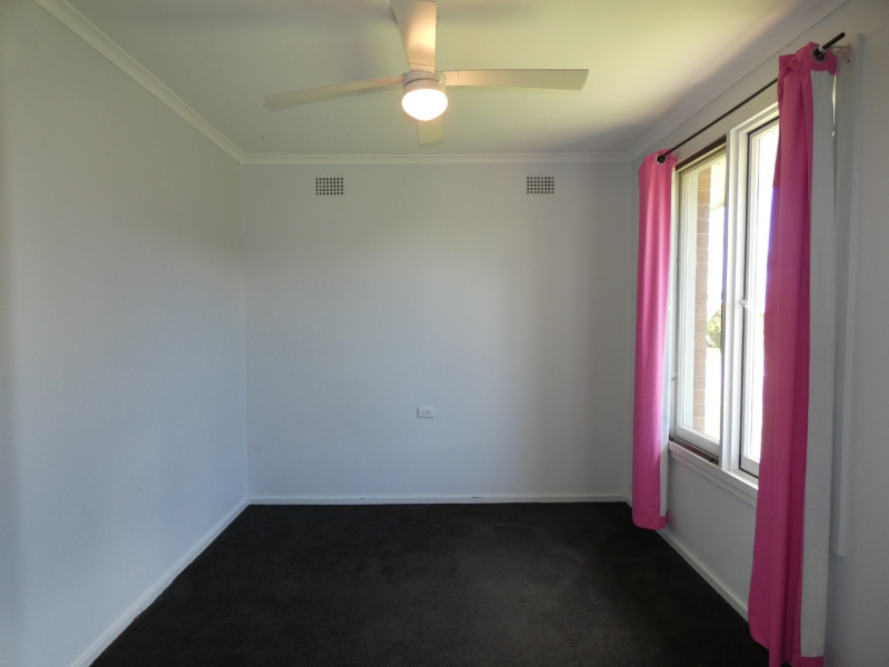 5 Osborn Avenue, Muswellbrook House for rent Listed by Property