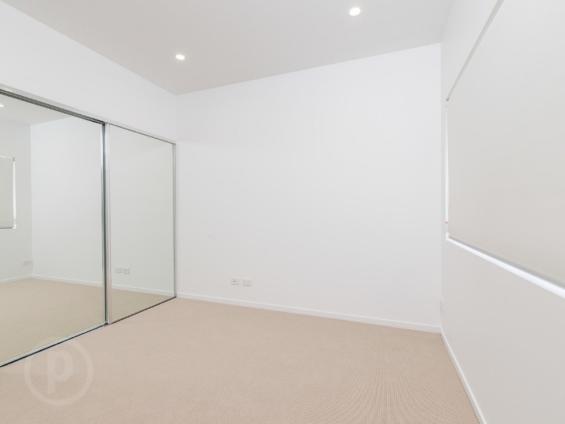 13/56 Hood Street, Sherwood Apartment for rent Listed by Michael Groth of Place Graceville