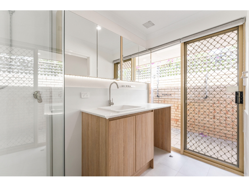 2/14 Crossland Way, KARDINYA House for rent Listed by Tom Carlin