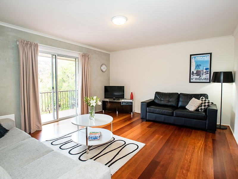 10/77 Dover Road WILLIAMSTOWN VIC 3016