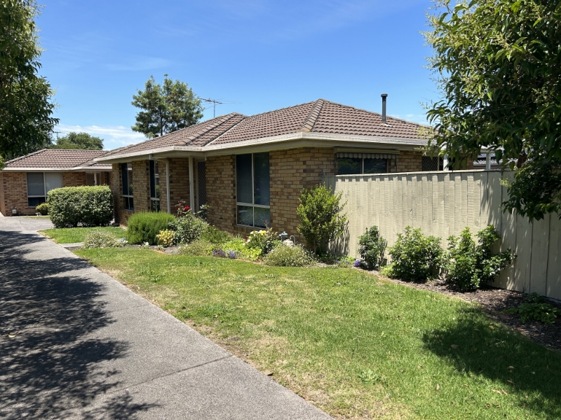 1/57 Ravensthorpe Crescent, NARRE WARREN Apartment for rent Listed by