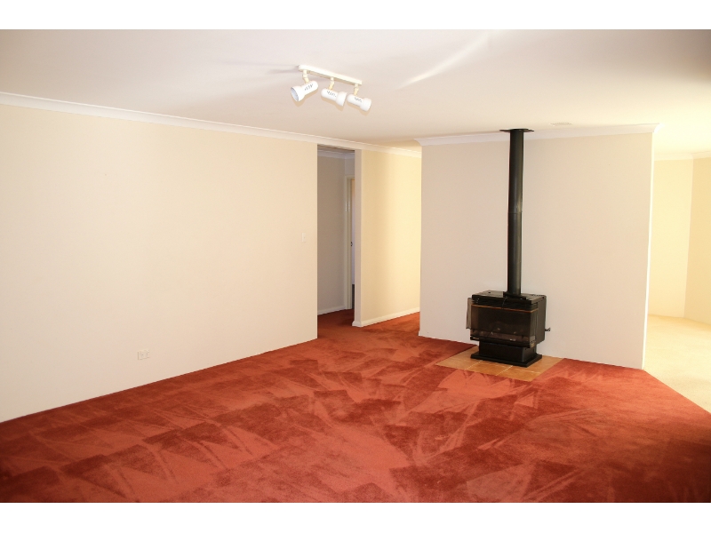 78 Tibradden Circle, ASCOT House for rent Listed by Donna Whitehead