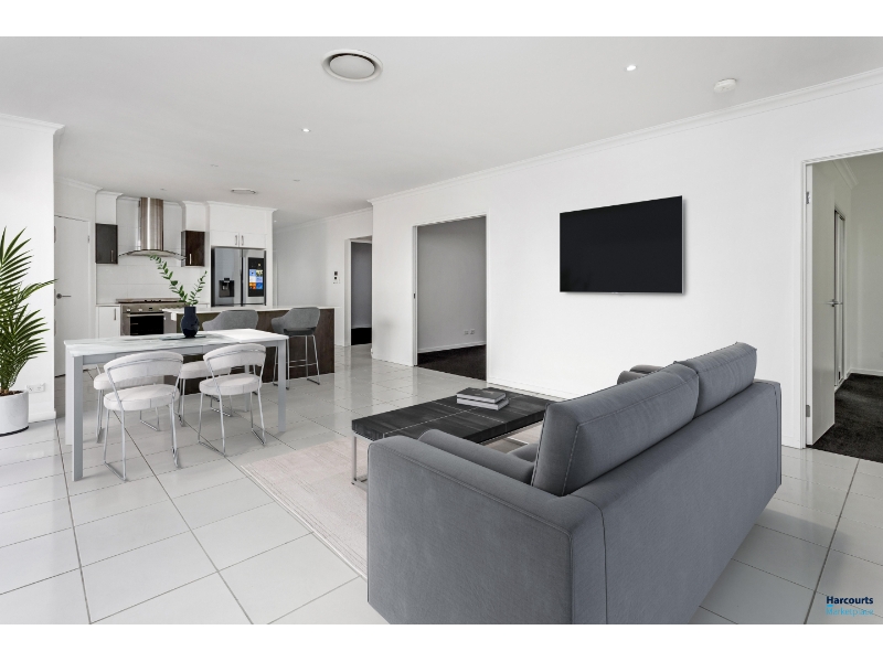 52 Ingham Street Oxley QLD 4075 House for rent Listed by Harcourts