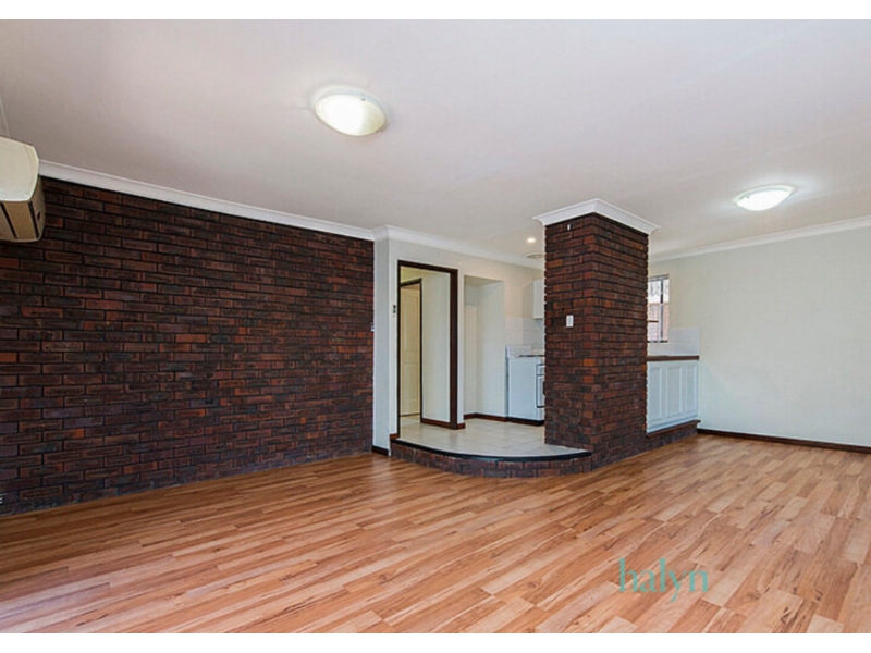 19A Ellerby Street, GLENDALOUGH Townhouse for rent Listed by Tyla