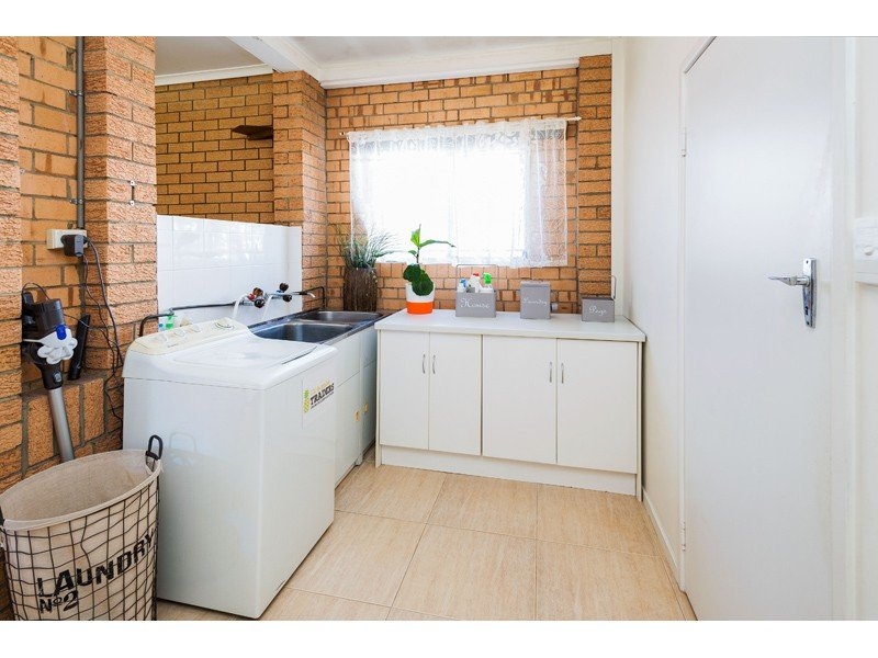 69 Greenmeadow Road, MANSFIELD House for rent Listed by Vanessa King