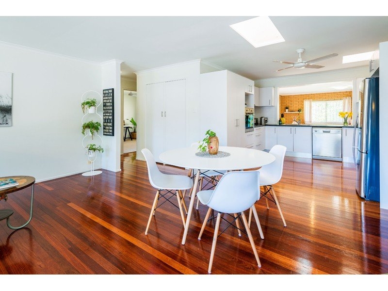 69 Greenmeadow Road, MANSFIELD House for rent Listed by Vanessa King