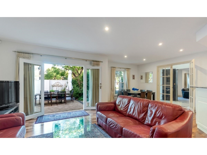 15 Rhyl Avenue, WAYVILLE House for rent Listed by Daniel Yan of