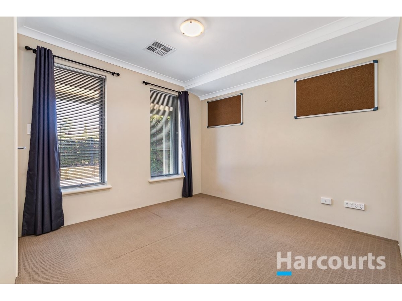 59 Capitol Turn, CLARKSON House for rent Listed by Tayla Comfort of