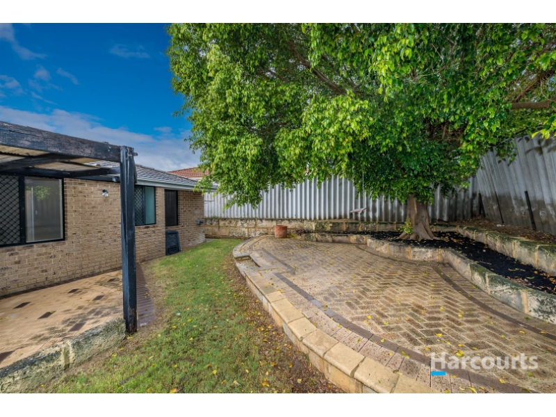 6 Whiston Crescent, CLARKSON House for rent Listed by Alison Ebert of