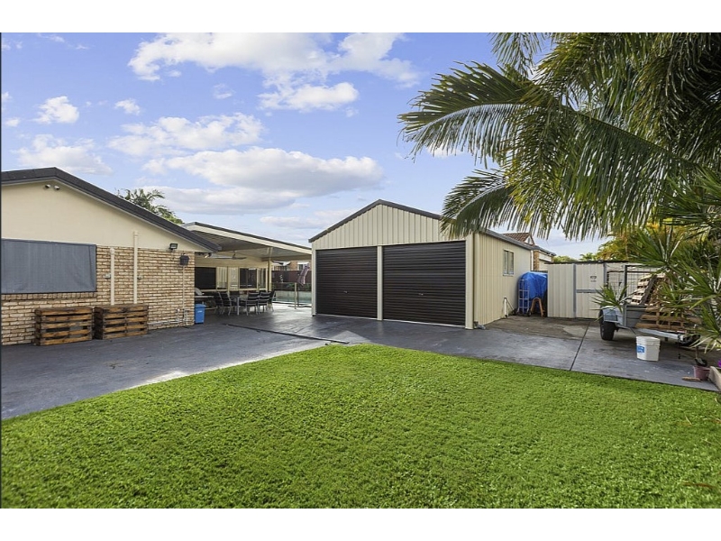 43 Phoenix Circuit, SIPPY DOWNS House for rent Listed by Tiernan