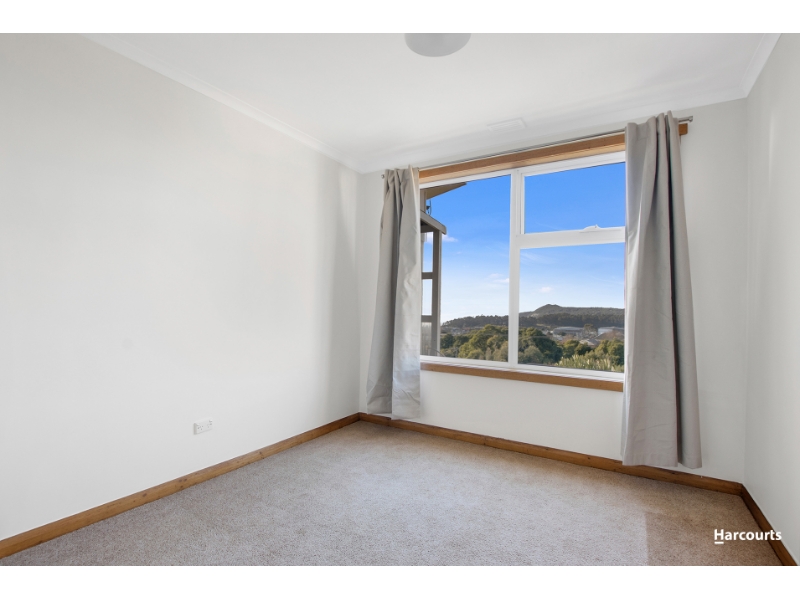 6 McGrath Street, UPPER BURNIE House for rent Listed by Mikaela