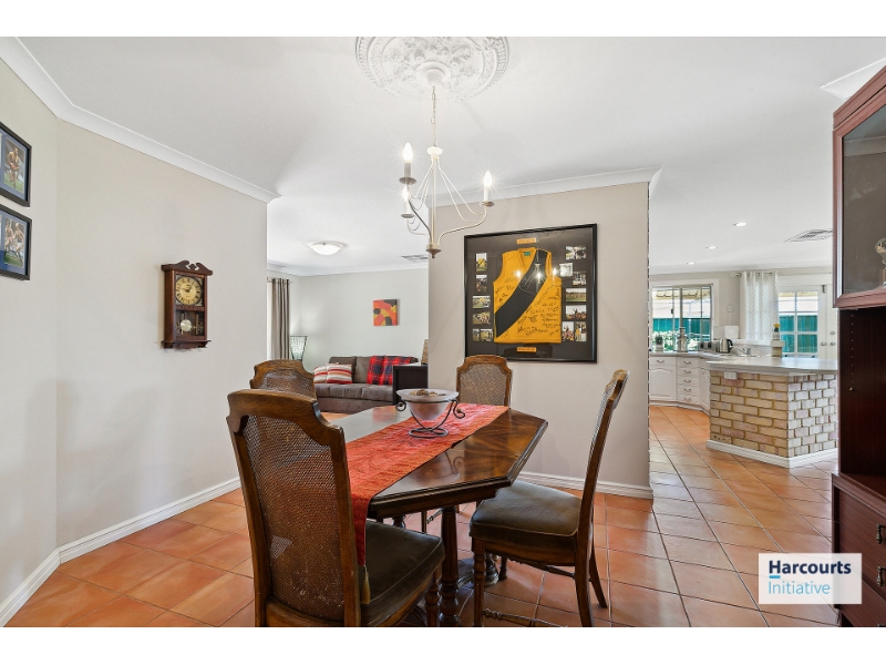 72 waratah Blvd, CANNING VALE House for rent Listed by Craig Tippett of Harcourts Initiative