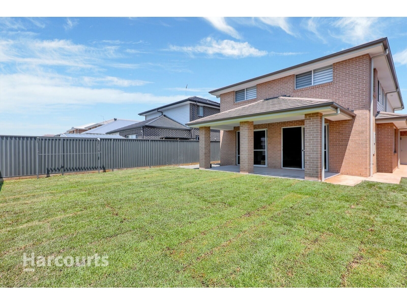 9 Ward Street, SCHOFIELDS House for rent Listed by of Harcourts Rouse
