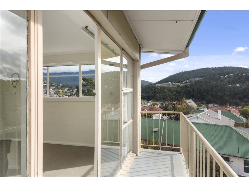 5/313 Davey Street, SOUTH HOBART Apartment for rent Listed by Maddie