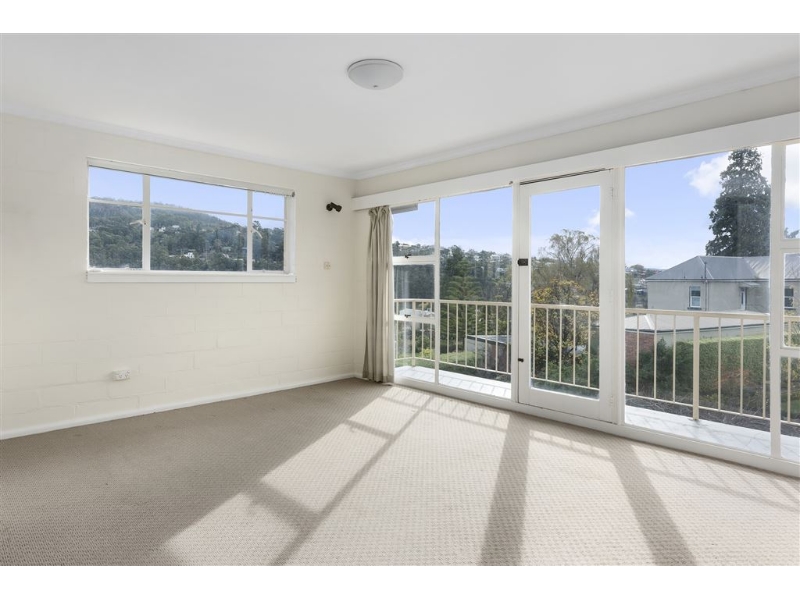 5/313 Davey Street, SOUTH HOBART Apartment for rent Listed by Maddie