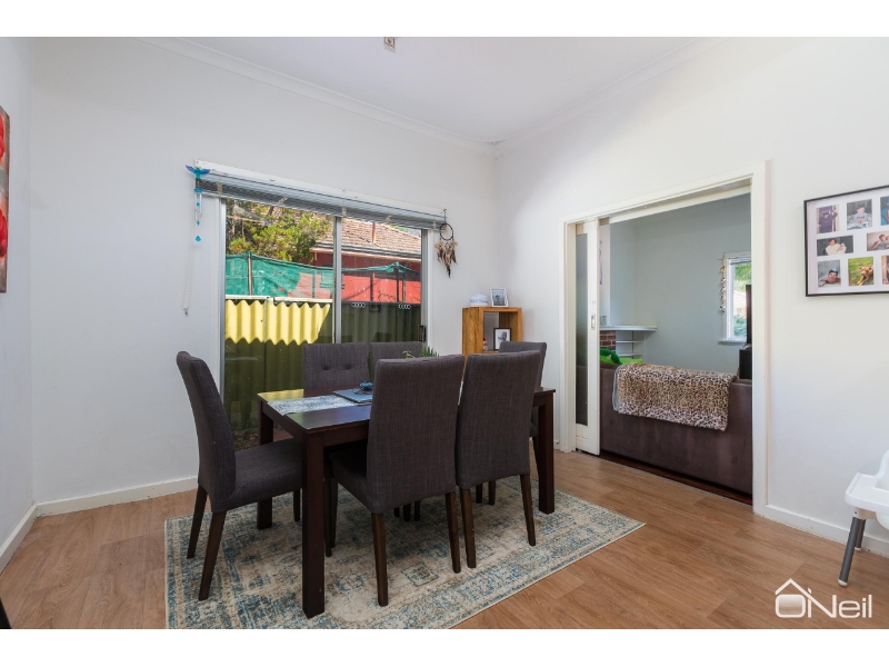 4 Stepney Road, ARMADALE House for rent Listed by Ellie Pettigrove of