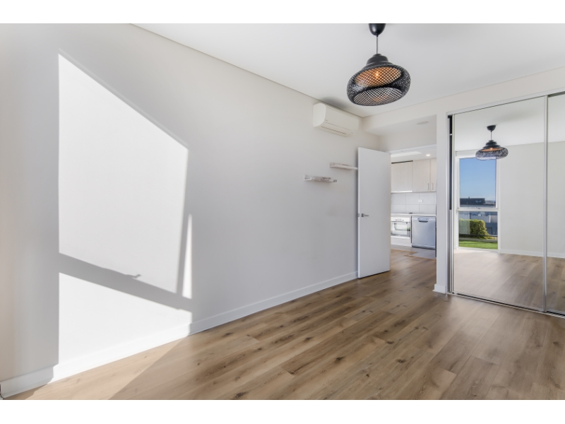 302/18 Cecil Avenue, CANNINGTON Apartment for rent Listed by Leasing