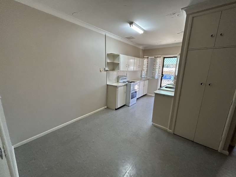 4/36 Baird Crescent, TAMWORTH Apartment for rent Listed by Lisa Lewis