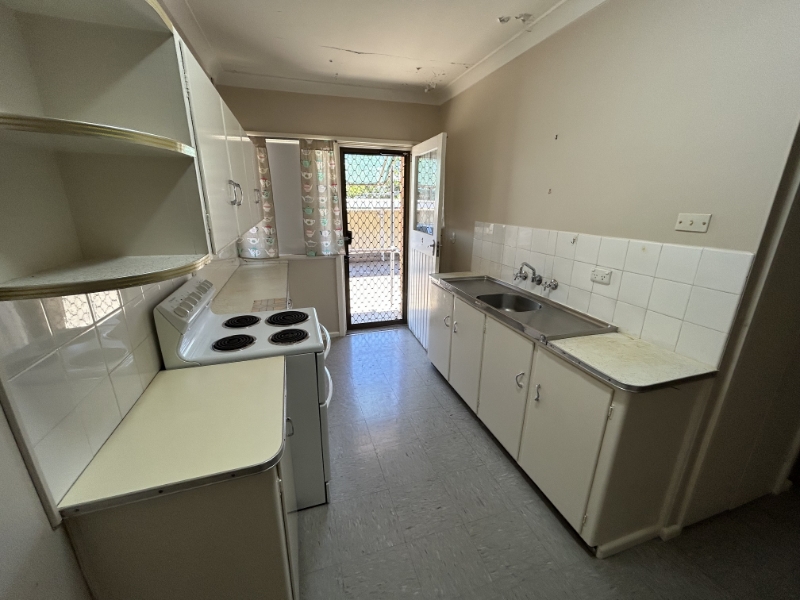 4/36 Baird Crescent, TAMWORTH Apartment for rent Listed by Lisa Lewis