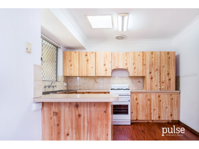 3/66 Moreing Street, REDCLIFFE Apartment for rent Listed by Niki