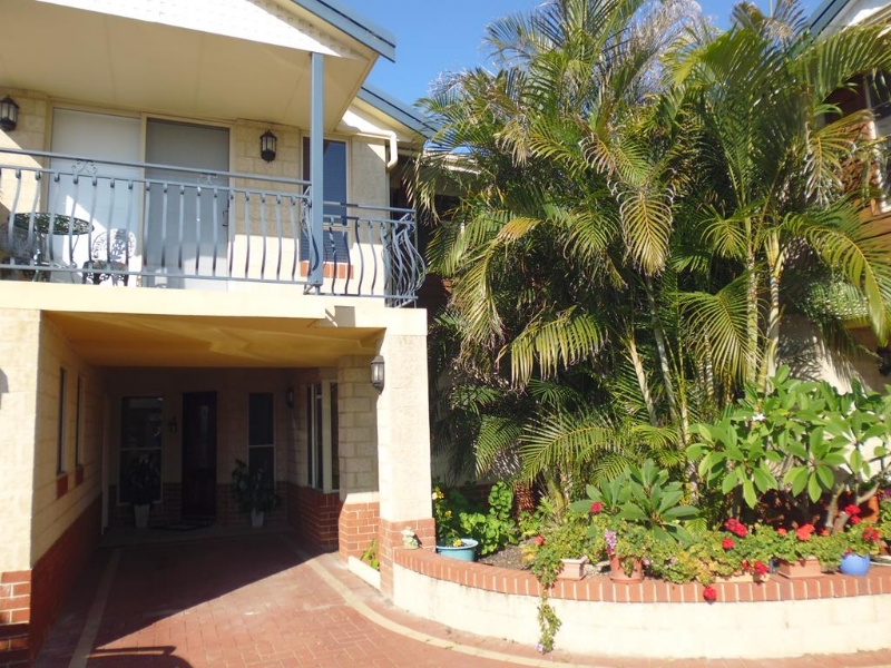 U3/13 Symmons Street, BUNBURY Townhouse for rent Listed by