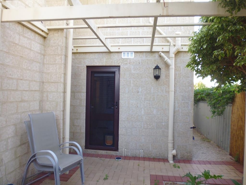 U3/13 Symmons Street, BUNBURY Townhouse for rent Listed by