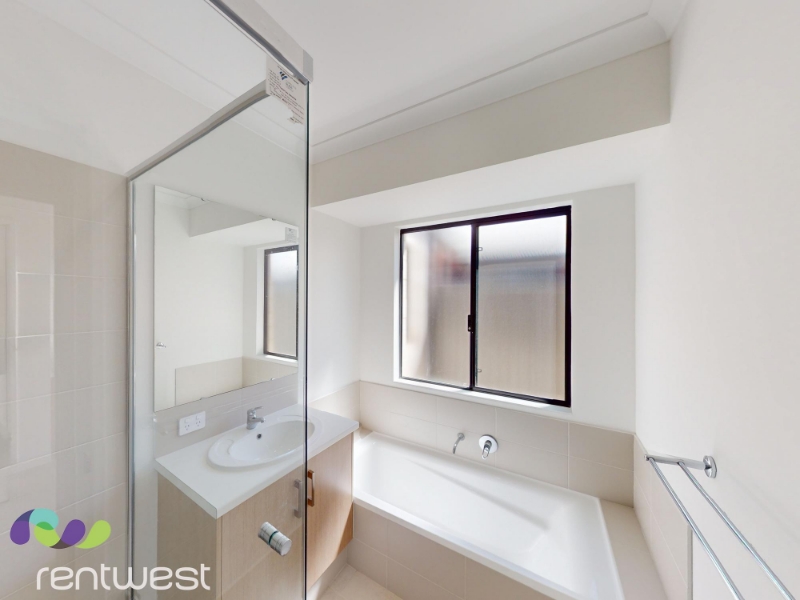 39 Westmeath Loop, SOUTHERN RIVER House for rent Listed by Sara Banks