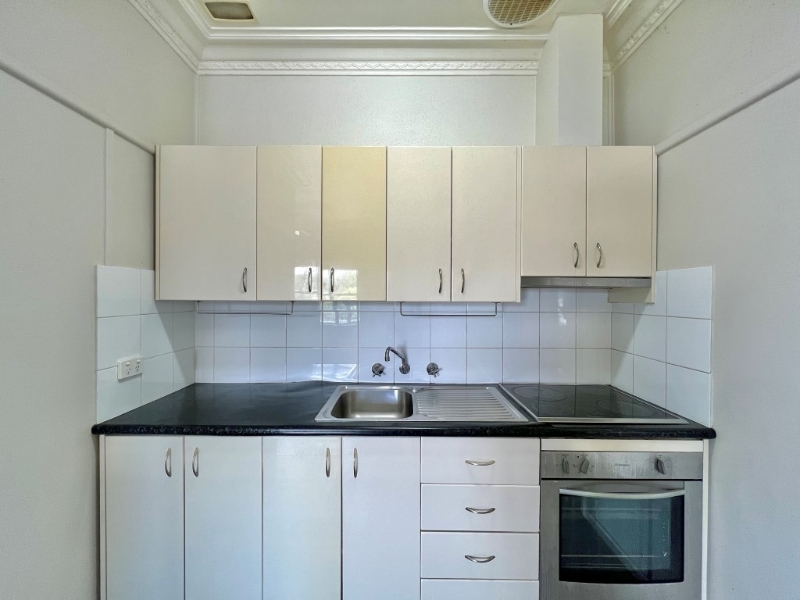 4/257 Street, BATHURST Apartment for rent Listed by Rental