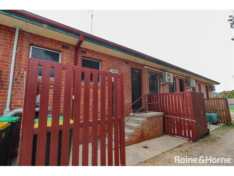 2/257 St, BATHURST Apartment for rent Listed by Rental